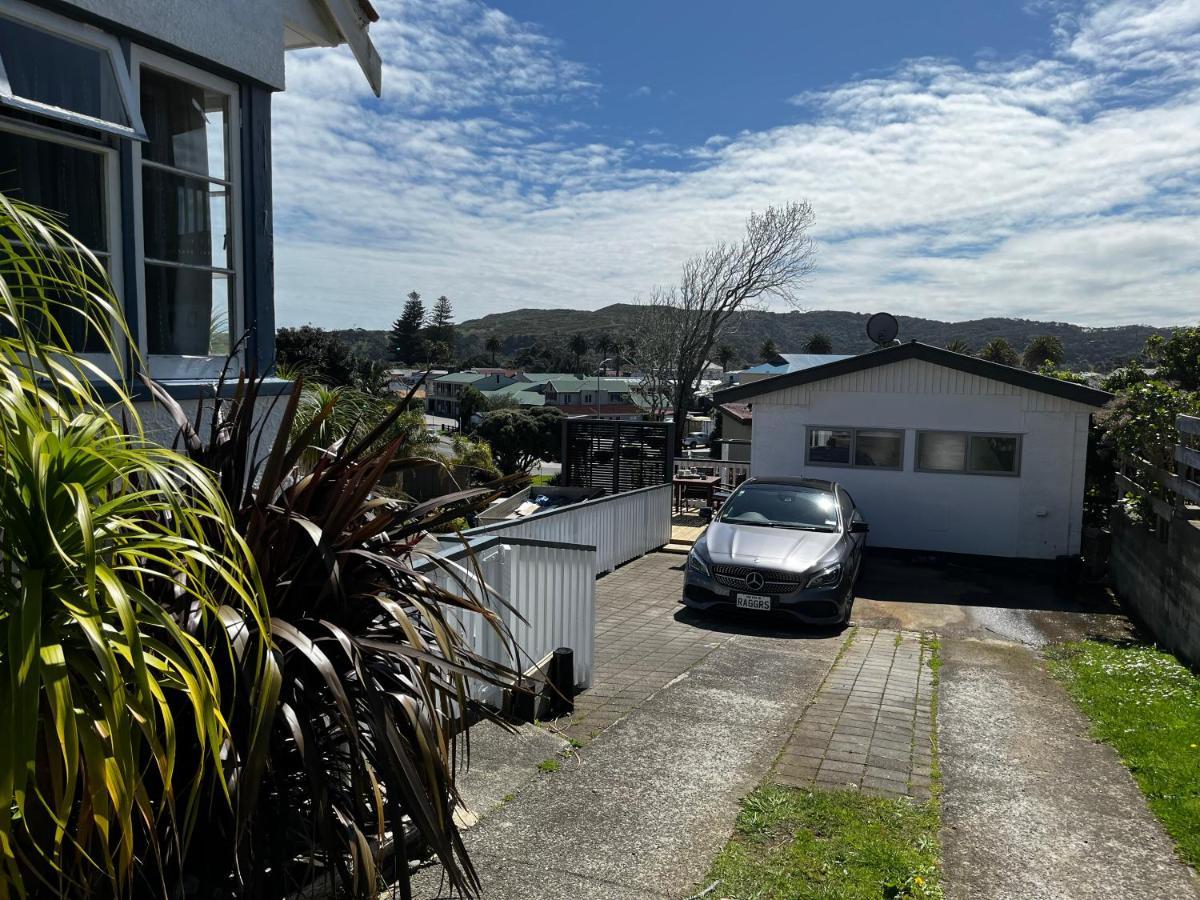 Raglan Retreat On Gilmour Apartment Exterior photo